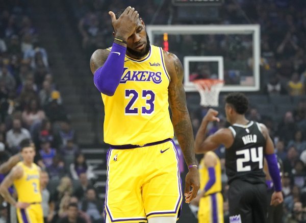 U ljeto 2018. LeBron James potpisao je 4-godišnji ugovor za Los Angeles Lakerse vrijedan 154 milijuna američkih dolara