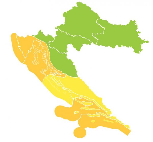 Za Jadran su izdani žuti i narančasti alarmi zbog jake i olujne bure