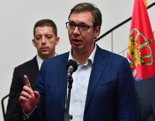 Aleksandar Vučić u četvrtak navečer sastao se sa predstavnicima Srba na Kosovu