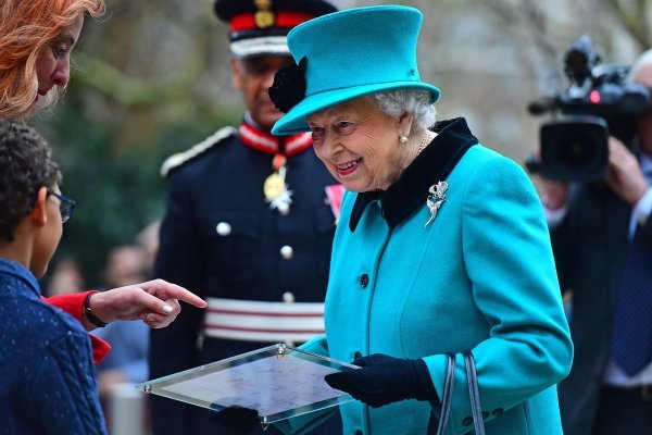 Kraljica Elizabeta II