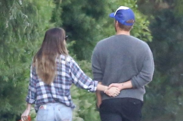 Dakota Johnson i Chris Martin