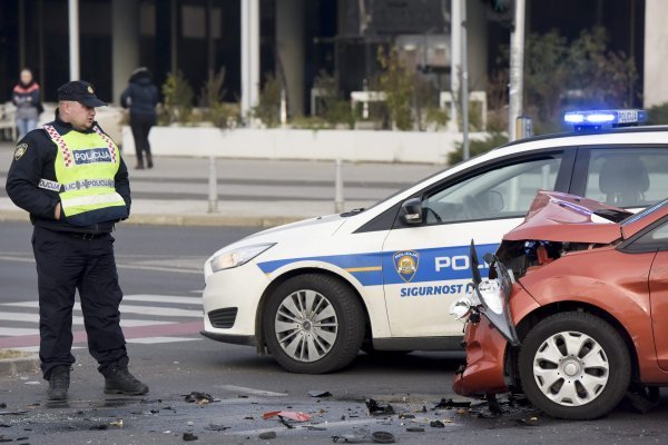 Tri vozila sudarila su se kod Lisinskog