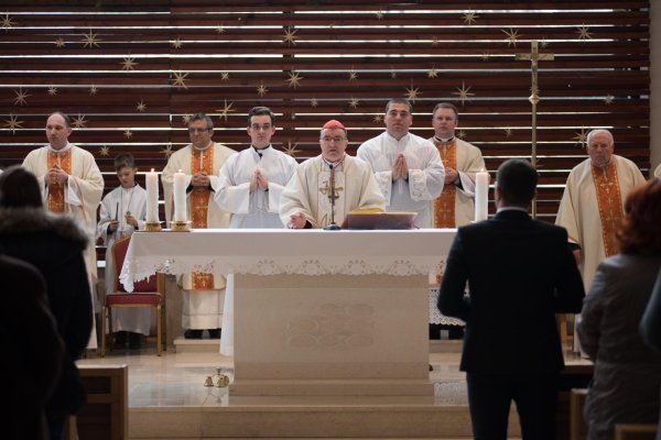 Kardinal Josip Bozanić predvodio misno slavlje povodom blagdana Sveta tri kralja