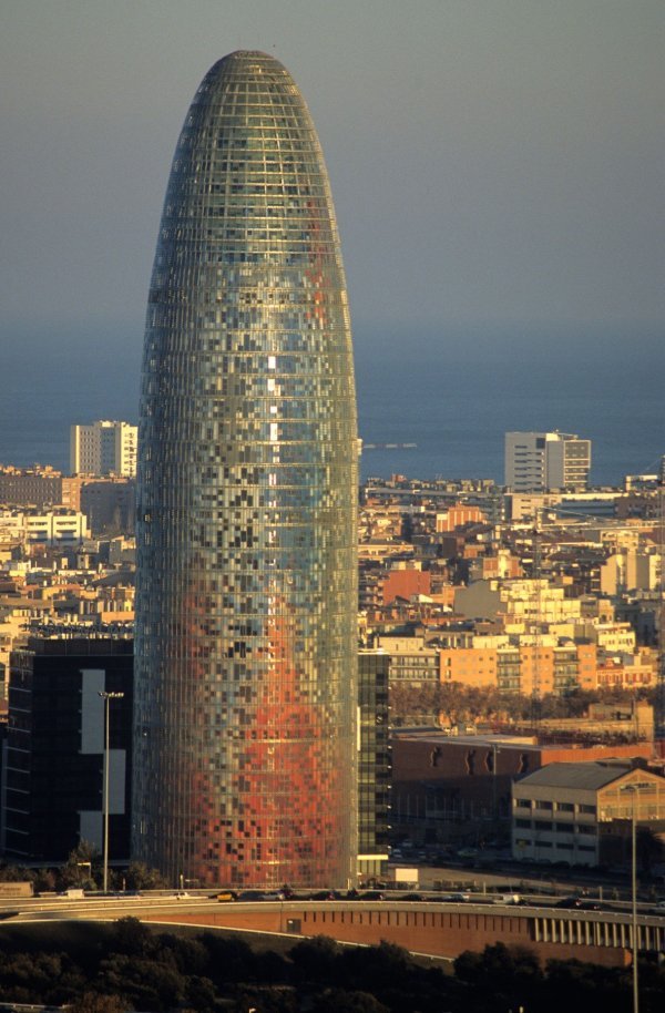 Toranj Agbar (Barcelona)