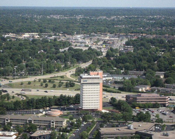 Kaden Tower mnogi i nakon pola stoljeća svrstavaju među najružnije zgrade u svijetu