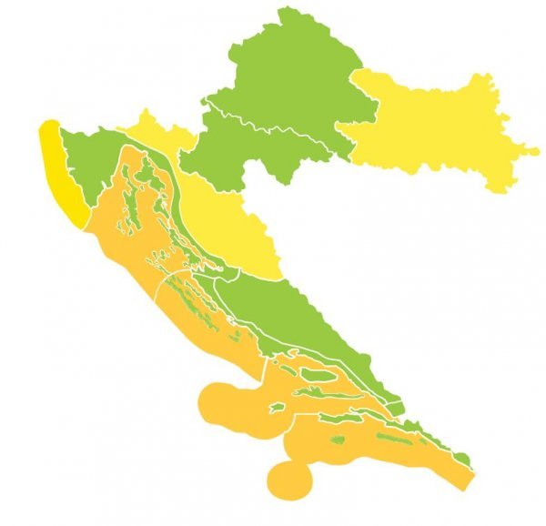Za Jadran, Liku i Slavoniju izdani su žuti i narančasti meteolarmi zbog jakog, mjestimice i olujnog vjetra
