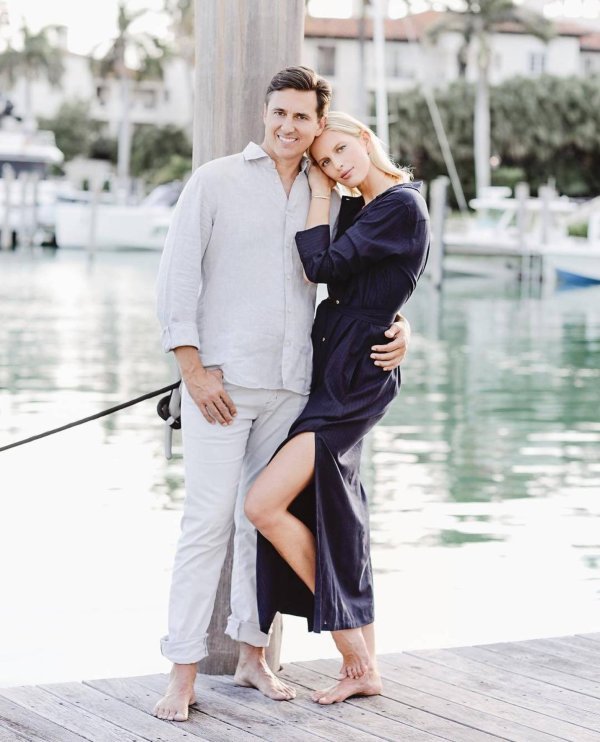 Karolina Kurkova s obitelji