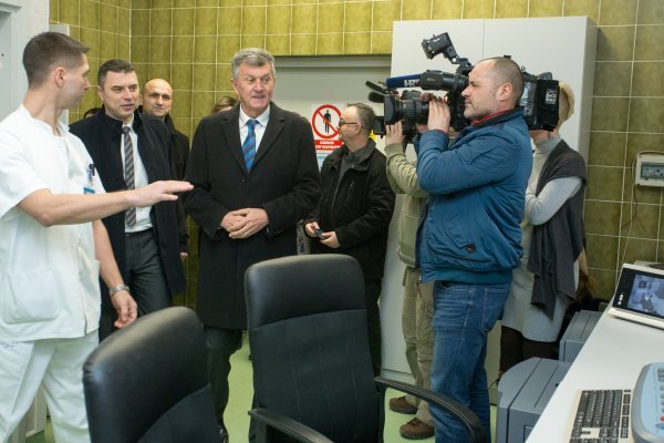 Posjet ministra zdravstva Milana Kujundžića KBC-u Osijek, Zavodu za onkologiju i Zavodu za dječju i adolescentsku psihijatriju