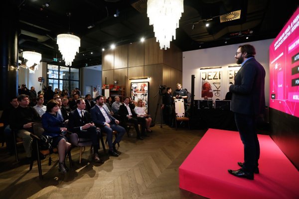 HT tiskovna konferencija