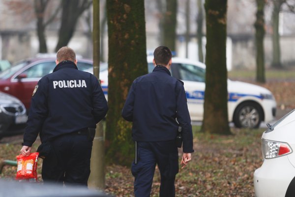 Policija u Zapruđu