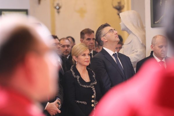 Dubrovnik: Predsjednica i premijer na misi u katedrali Velike Gospe