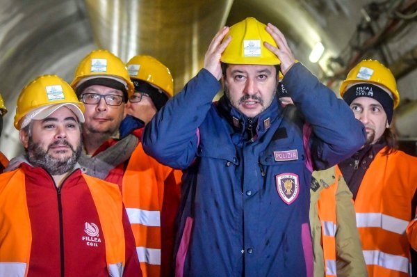 Matteo Salvini na gradilištu pruge