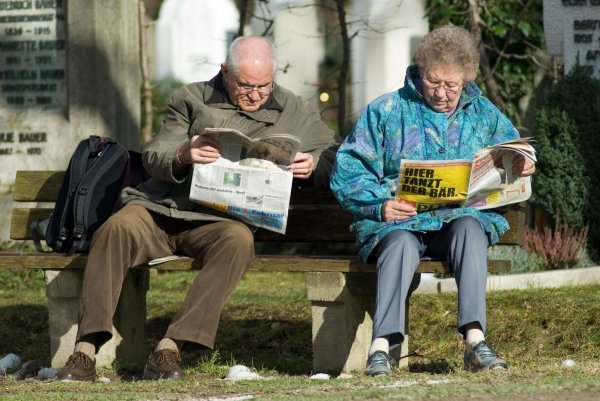U prosjeku, francuske umirovljenice provedu 26,9, a tamošnji umirovljenici 22,7 godina u mirovini