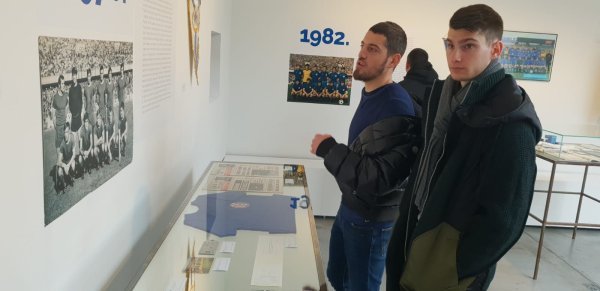 Arijan Ademi i Dominik Livaković