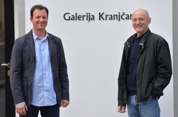 Goran Trbuljak i Igor Eškinja u zagrebačkoj Galeriji Kranjčar 2017. na zajedničkoj izložbi u sklopu programa 'Mentalni sklop'