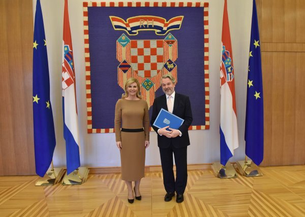 Kolinda Grabar Kitarović i Joško Paro