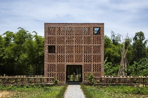 Category Winner 2018_Working Together Terra Cotta Studio, Vietnam