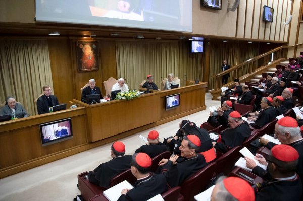 Papa Franjo na summitu 'Zaštita maloljetnika u crkvi' koji se osvrće na pedofiliju i zlostavljanja