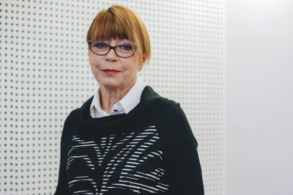 Neda Arnerić