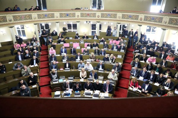 U Staroj gradskoj vijećnici započela 20. sjednica zagrebačke Gradske skupštine