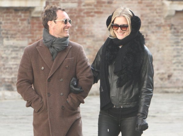 Jude Law i Phillipa Coan