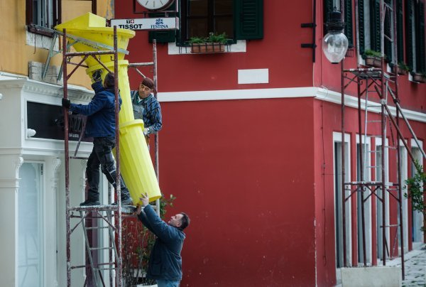 Šibenčani zimske mjesece tradicionalno iskorištavaju za zidanje te na desetak mjesta preuređuju kuće i male luksuzne hotele