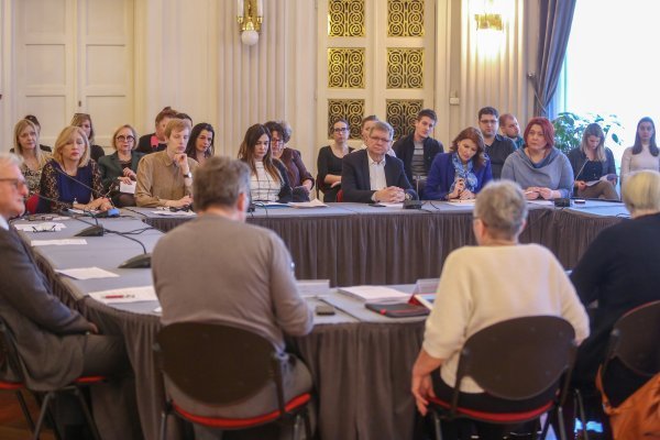 Okrugli stol 'Zakon o pobačaju za 21. stoljeće - Vjerujemo ženama'