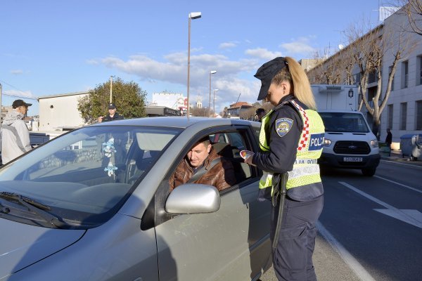 Prometna policija u službi sigurnosti