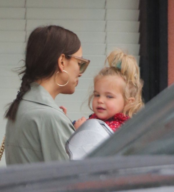 Irina Shayk i kćerkica Lea