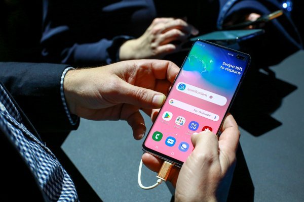 Svečano predstavljen novi Samsung Galaxy S10 plus