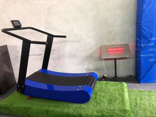 Bezmotorna traka za trčanje iz tvrtke Ferrodus