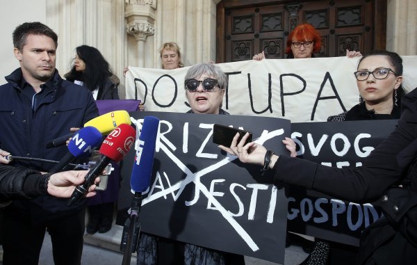Prosvjed Ženske mreže Hrvatske: Dostupan i besplatan pobačaj u svim bolnicama