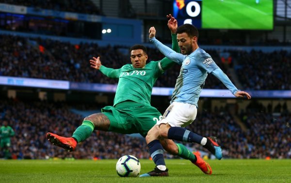 Manchester City (David Silva) - Watford (Etienne Capoue)