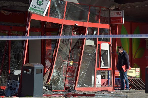 Zadar - eksplozivna naprava postavljena na bankomat