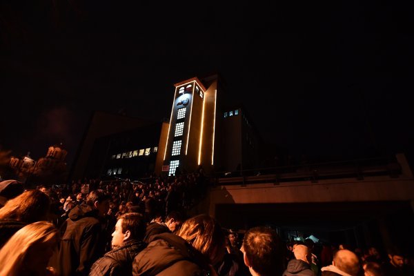 Prosvjednici upali u zgradu RTS-a