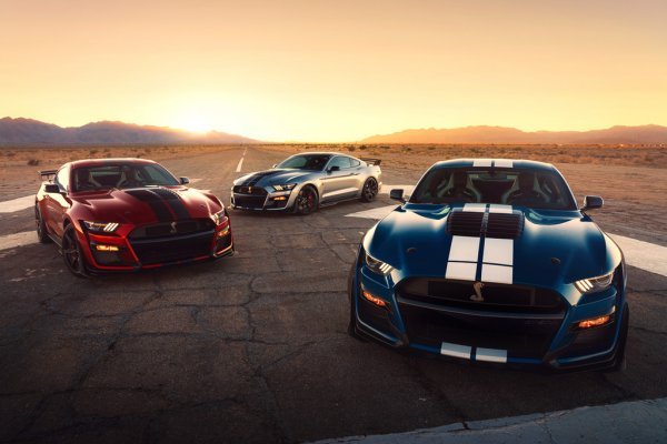 Tri boje Ford Mustang Shelbyja GT500