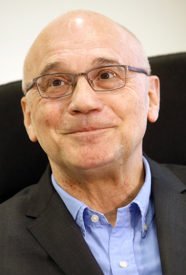 'Najveći dio mladosti i prve zrelosti spadao sam u lijevu, a poslije su me zbog svih događaja iz 1971. i 1973. svrstavali u desnu provenijenciju'