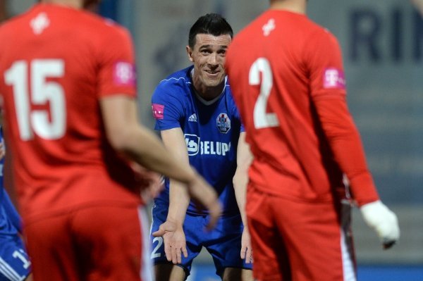 Ivan Krstanović protiv Rudeša