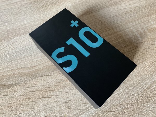 Samsung Galaxy S10+ slike uređaja