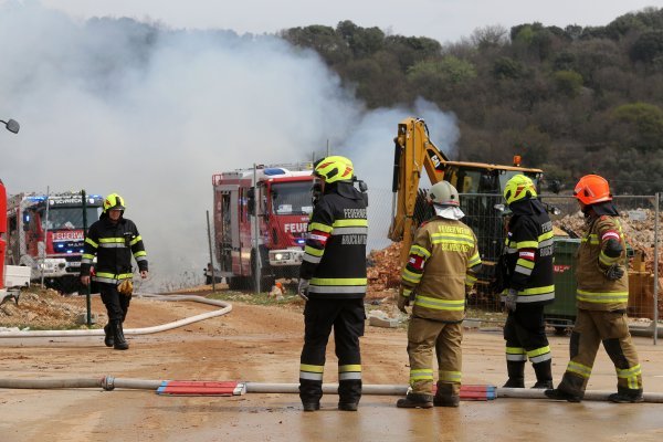 Međunarodna vatrogasna vježba EU Modex Cres 2019 održana na otoku Cresu