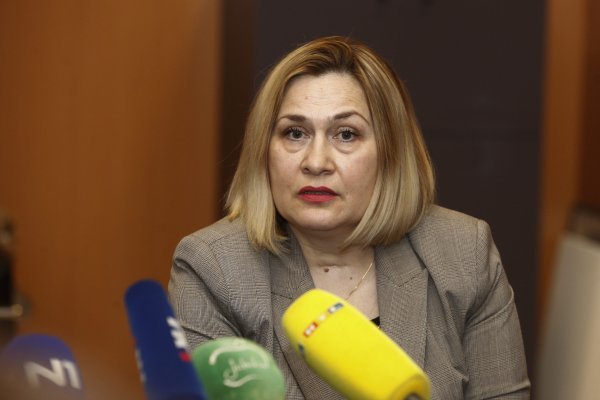 Potpisivanje ugovora o javnim radovima izmedju NSK i firme ING-RAD