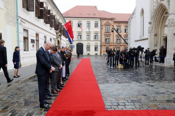 Ceremonija službenog dočeka kineskog premijera Lija Keqianga