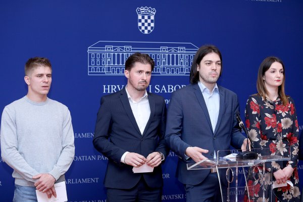 Konferencija za medije Živog zida