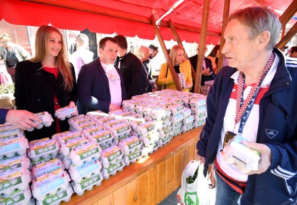 Kandidati stranke BM 365 građanima dijelili pisanice