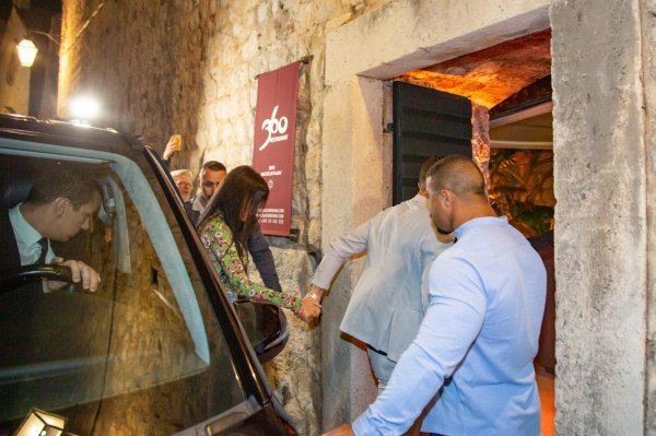 Cristiano Ronaldo i Georgina Rodriguez stigli na večeru u restoran 360