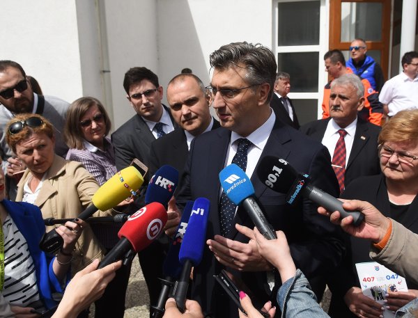 Predsjednica i premijer na proslavi Dana Karlovačke županije