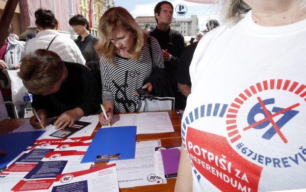 Potpisivanje za referendum '67 je previše'