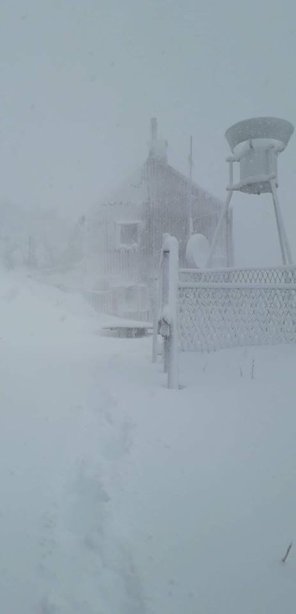 Snijeg u Nacionalnom parku Sjeverni Velebit