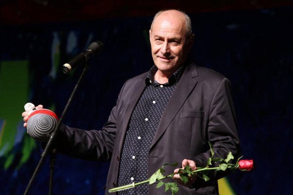 Nagradu 'Marul' za najbolju predstavu u cjelini dobila je predstava 'Emet' HNK Osijek