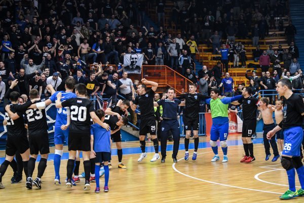 Futsal Dinamo - Uspinjača Gimka